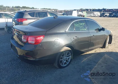 2015 Chevrolet Malibu 1Lt z USA, uszkodzony, nr VIN 1G11C5SL2FF279479